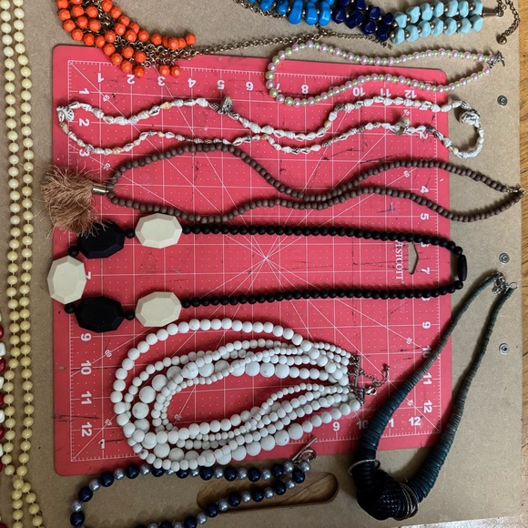 Colorful Beaded Necklace Collection vintage mixed materials - Picture 8 of 16